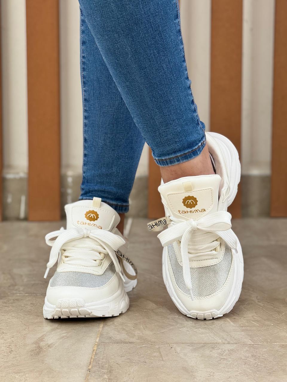 gid://shopify/MediaImage/24942273036382